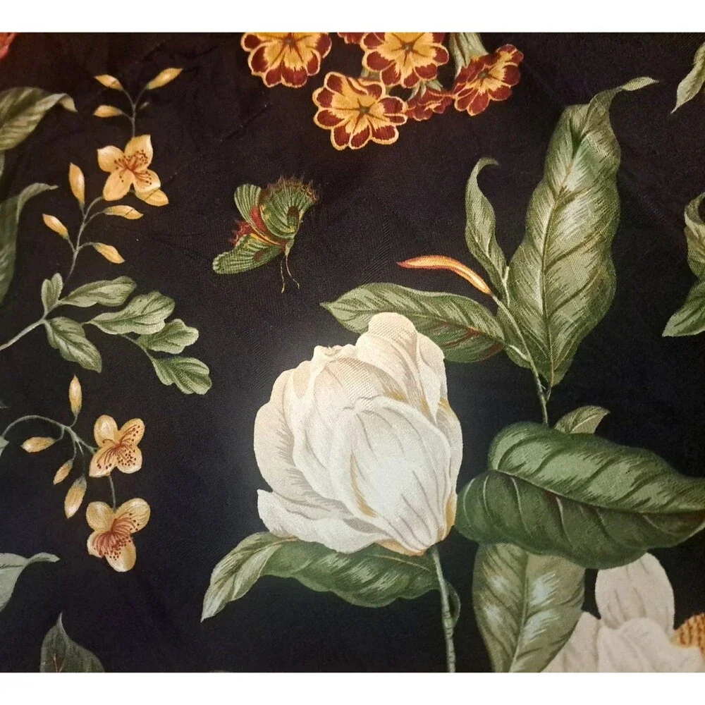 Williamsburg Triangle Valance Tassel Magnolia Dark Floral Gothic Fairy 50x22